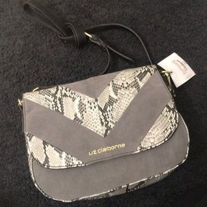 Liz Claiborne Crossbody bag